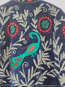 Chaqueta de Terciopelo con Bordado Floral a Mano, Cuello Mandarín, Manga Larga, Talla Grande, Estilo Otoñal para Mujer - Product Image 5