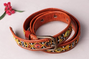 Cinturón de Cuero Genuino Bordado para Mujer, Multicolor, Piel de Vaca Premium, Diseños con Cuentas Personalizados, Cinturones de Lujo Listos para Enviar, Unisex - Product Image 2