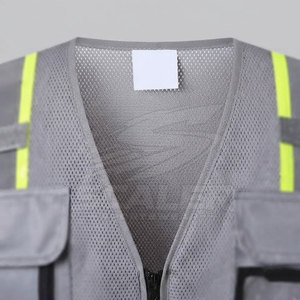 Premium High Visibility Workwear Reflective Safety Vest For <b>Builders</b> Engineers Factory Staff And Outdoor Work - Product Image 6