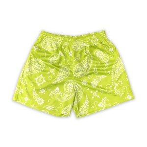 Pantalones Cortos Deportivos de Nailon Personalizados de Alta Calidad con Letras Bordadas y Cordón Elástico para Hombre - Product Image 3