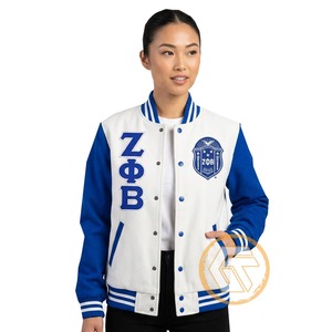 เสื้อแจ็คเก็ตวาร์ซิตี้ Zeta Phi Beta แบบสั่งทำพิเศษจาก GREEK TREASURES เสื้อผ้าสำหรับชมรมนักศึกษา คุณภาพสูง ระบายอากาศได้ดี บุด้วยผ้าซาตินไหม สำหรับผู้หญิง - Product Image 1