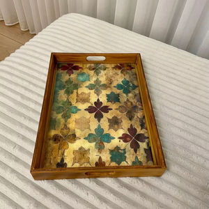Bandeja Decorativa de Madera para Servir, Base con Estampado Floral, Elegante Bandeja Rectangular para Servir Té y Café, Decoración Estilosa para el Hogar - Product Image 1