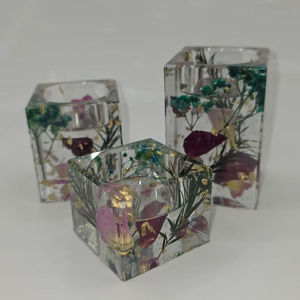 Portavelas de Resina Hecho a Mano, Ecológico e Impermeable, Diseño Artístico para Decoración Romántica de Bodas, Eventos y Hogar Elegante - Product Image 2