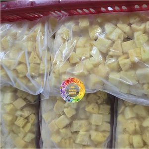 สับปะรดแช่แข็ง IQF คุณภาพพรีเมียม หั่นชิ้นเล็ก 1/8 ผลไม้เมืองร้อน ขายส่ง - CARYLN - Product Image 6