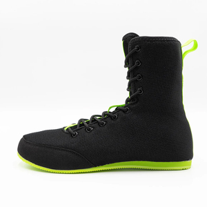 WARZONE SPORTS Chaussures de boxe légères en mesh à lacets, noires avec semelle vert néon, design respirant - Product Image 2