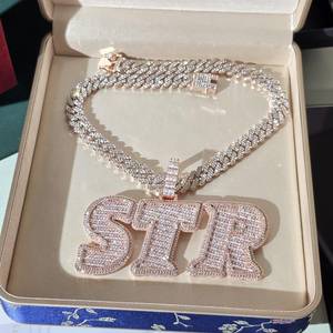 จี้ห้อยคอ VVS ฮิปฮอปแบบ Iced Out ทรง STR เพชรทรงบาแกตต์ จี้ฮิปฮอปสำหรับทุกเพศ เหมาะสำหรับใส่ทุกวัน - Product Image 2