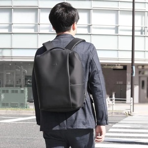 Sac à dos pour ordinateur portable KLON avec revêtement mat et pochettes - Product Image 6