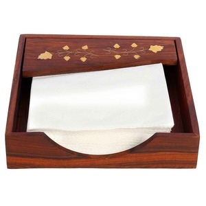 Distributeur de serviettes en papier en bois élégant au design minimaliste pour les tables de maison et de restaurant - Product Image 4