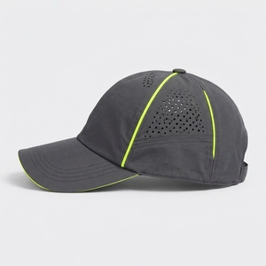 Gorra de running confiable diseñada con material transpirable y duradero y una forma cómoda para correr, entrenar y hacer senderismo. - Product Image 4