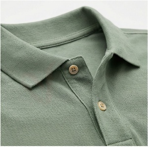Polo en tricot à manches courtes vert uni pour homme, coupe classique, design boutonné - Product Image 4