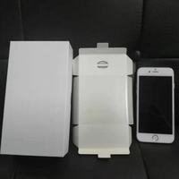 Boîte en carton blanc vierge de haute qualité en gros d'usine, boîte d'emballage de luxe pour téléphone portable pour la vente au détail