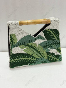 Bolso de mano con cuentas de hojas tropicales, fabricante de bolsos con motivos botánicos, venta al por mayor, OEM, bolso artesanal, exportación, marca privada, a granel - Product Image 3