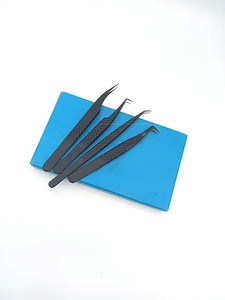 Pinzas para Pestañas de Acero Inoxidable con Punta Suave Antiestática, Herramienta de Belleza Duradera para Estilizar Pestañas con Volumen, Empaque Personalizado con Logotipo - Product Image 3