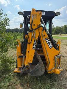 Chargeuse-pelleteuse JCB 1CXT abordable à vendre, prête à être expédiée – Fournisseur de chargeuses compactes sur chenilles - Product Image 3