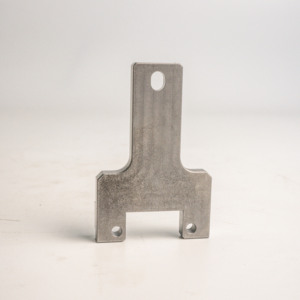 Service de fraisage CNC personnalisé AMT VINA, support en T de précision en métal, précision ±0,01 mm, pièces en acier et en aluminium usinées en profondeur - Product Image 3
