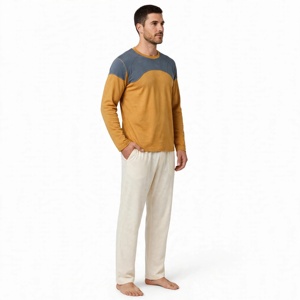 Ensemble de pyjama pour homme à blocs de couleur, sweat-shirt col rond moutarde et pantalon de détente crème, vêtements de nuit d'hiver - Product Image 5