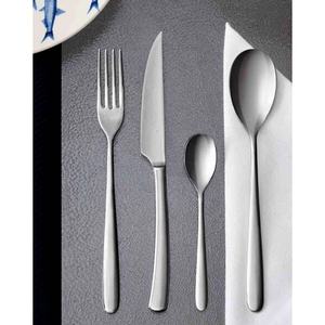 Juego de cubiertos de boda de hotel de lujo chapado en oro personalizado mate de acero inoxidable con mango largo de cerámica negra personalizada - Product Image 3