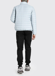Veste d'hiver courte matelassée en duvet pour homme, personnalisée par le fabricant OEM, avec rembourrage en coton, veste chaude matelassée - Product Image 1
