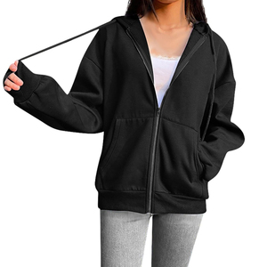 เสื้อฮู้ดผู้หญิงลำลองสำหรับฤดูหนาว ผ้าโพลีเอสเตอร์ 100% โลโก้ด้านหน้าแบบเรียบ ผลิตตามสั่ง เนื้อผ้าฟลีซ ระบายอากาศได้ดี ขายส่ง - Product Image 3