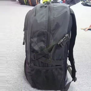 Bolsa de Baloncesto Ligera de Gran Capacidad para Hombre y Mujer, Duradera, 50-70L, Perfecta para Entrenamiento en el Gimnasio, Prácticas, Partidos y Uso al Aire Libre - Product Image 4