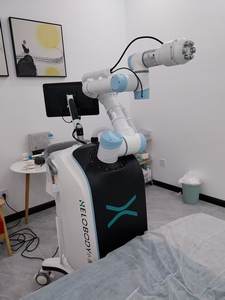 Appareil de soins gériatriques optimisé pour la biologisation avec IA de pointe pour des systèmes de sécurité et de bien-être évolutifs, à brancher - Product Image 3