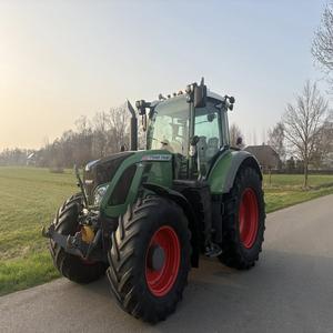 Compre el Tractor de Ruedas Fendt 714 VARIO 4WD Automático con Motor, Bomba y Rodamientos de Primera Calidad, Entrega Rápida Disponible - Product Image 3