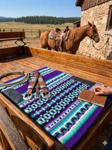 Tapis de selle Western - Matériau en feutre de laine de qualité supérieure, toutes tailles standard (personnalisable) pour les concours équestres - Product Image 3