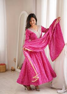 Salwar Kameez rose imprimé numériquement, coupe ample, longueur ras du sol, tenue traditionnelle indienne et pakistanaise pour mariage, robe pour femme - Product Image 2
