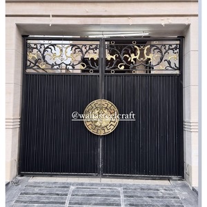 ประตูรั้วหลักอะลูมิเนียมพรีเมียมพร้อมโครงเหล็กดัดและลวดลายทองเหลืองฝัง ประตูทางเข้าดีไซน์หรูหรา - Product Image 4