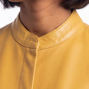 Camisa de Manga Larga con Cuello Alto de Cuero Premium para Mujer - Estampado Veraniego, Bordado, Estilo Urbano, Tallas y Colores Personalizables - Product Image 5