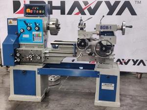 4.5 Feet Medium Duty Industrial All Geared Lathe Machine with 500 mm <b>Swing</b> Norton Gear Box and Induction Hardened Bed Ways - Product Image 3