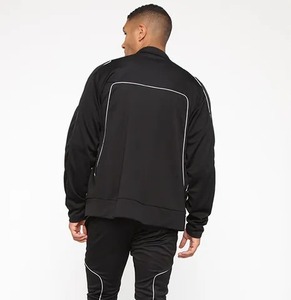 Conjunto Deportivo de Invierno para Hombre, Personalizable con Logotipo, Reversible, de Poliéster y Nailon, Resistente al Viento y al Agua - Product Image 4