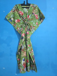 Pantalon de nuit long pour femme à imprimé oiseaux verts, décontracté, en tissu tissé doux et confortable, à motifs, pour l'été - Product Image 1