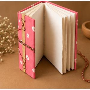 Diario de Tapa Dura de Tela Rosa CRAFT HACKLE con Puntos Blancos, Envoltura de Hilo, Papel Hecho a Mano, 50 Hojas, Encuadernación Cosida a Mano - Product Image 2