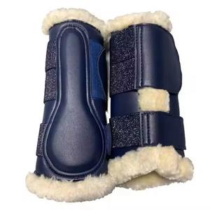 Bottes pour chevaux à ajustement confortable, conçues pour une protection optimale des jambes, un maintien stable et un contrôle fluide de la montée lors de l'utilisation sur le terrain. - Product Image 1