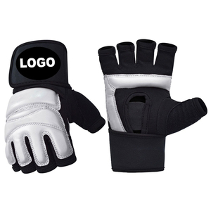 Gants de MMA personnalisés blancs et noirs de qualité supérieure à prix raisonnable - Product Image 3