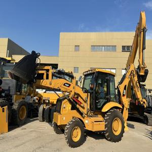 Chargeuse-pelleteuse CAT 420F d'occasion de qualité supérieure avec efficacité hydraulique et système 4x4 robuste Achetez maintenant avec option de livraison rapide - Product Image 1