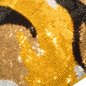 Sweat à capuche de luxe pour homme, imprimé camouflage numérique avec strass jaunes personnalisés, en molleton 100 % coton, écologique et anti-plis, idéal pour l'hiver - Product Image 6