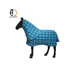 Couvertures d'hiver chaudes pour chevaux, service OEM de haute qualité, logo personnalisé, équipement équestre, couvertures pour chevaux en polaire respirante - Product Image 4