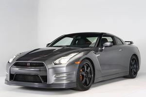 Nissan GT-R Black Edition 2016, vehículo usado al por mayor, muy demandado. - Product Image 2