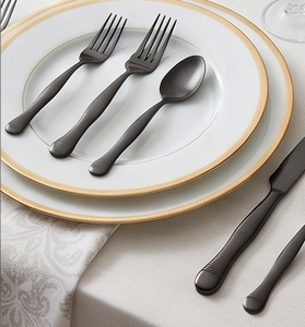 Ensemble de couverts noir mat, 5 pièces, design minimaliste, couverts en métal résistant à la rouille, pour une utilisation sur la table de mariage - Product Image 5