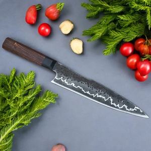 Couteau de chef artisanal en acier carbone de 13 pouces, fabriqué sur mesure par Ahmad Fabric, avec étui en cuir, manche élégant, personnalisable. - Product Image 6