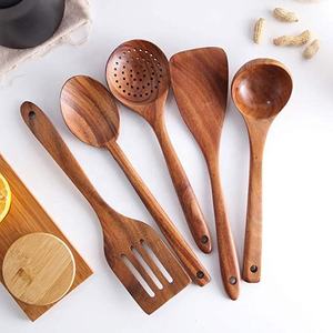 Ensemble de 4 louches en bois naturel écologiques pour la cuisine, le service et le camping – Durables, légères, compatibles lave-vaisselle et micro-ondes - Product Image 6