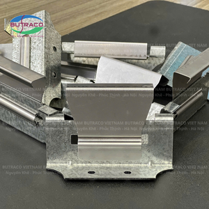 Seamlock sheet metal <b>clamps</b> are made of steel, are high-quality products, and are mass-produced - Product Image 5