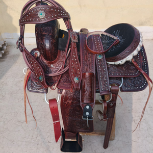 Silla de montar western de cuero Wade, totalmente tallada a mano |   Diseño de Alta Calidad para Atar Animales en Ranchos |   Equipo de Equitación de Primera Calidad |   2026 Confort - Product Image 2