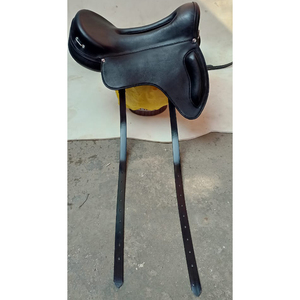 SE VENDE Pódio resistencia CABALLO SINTÉTICO SETZY COLOR NEGRO EN DÓLAR 35 TALLA 14 15 16 17 18 - Product Image 1
