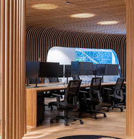 Prix économique Dossier haut Base en nylon Mécanisme multifonction Pivotant Réglable Appui-tête ergonomique Employé Maille Chaise de bureau