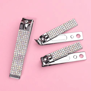 Ensemble de 3 coupe-ongles entièrement sertis de diamants, coupe-ongles en acier inoxydable avec strass, design élégant, portable - Product Image 2
