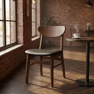 Chaise de restaurant moderne en bois avec dossier incurvé, assise rembourrée noire et pieds robustes pour café, maison, cuisine, décoration - Product Image 4