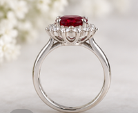 Natürlicher Ovaler Rubin-Verlobungsring mit Silberbeschichtung Vintage-Inspiriertes Design Funkelnder Roter Edelstein für Damen